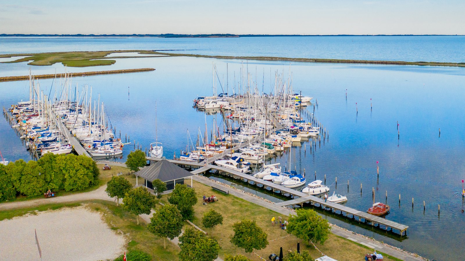 Marstal Lystbådehavn - bro 10